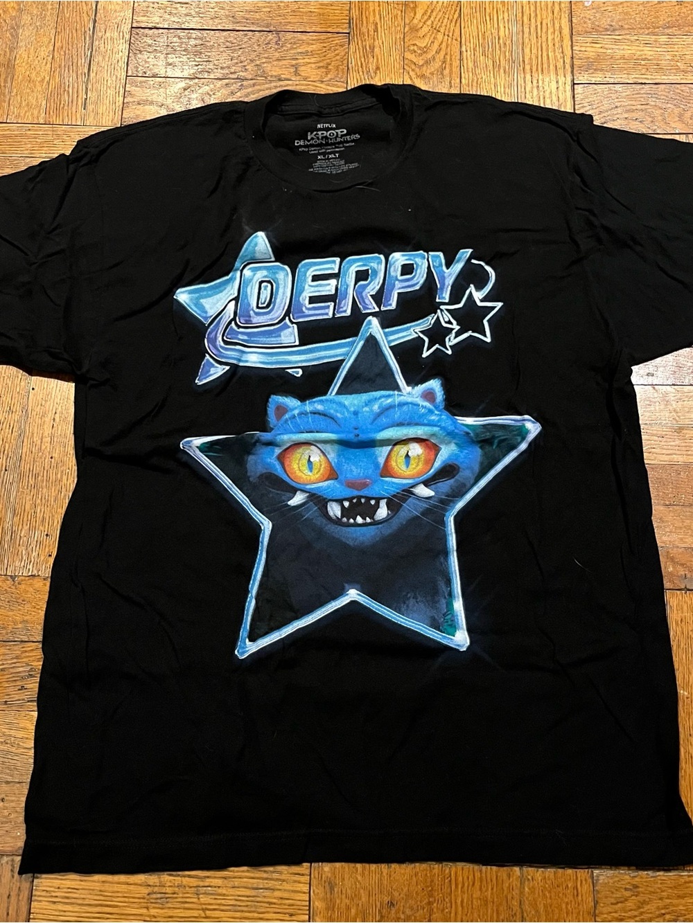 (🧵3 for $30🧵) Derpy Tiger Black Graphic Tee with Star Detail